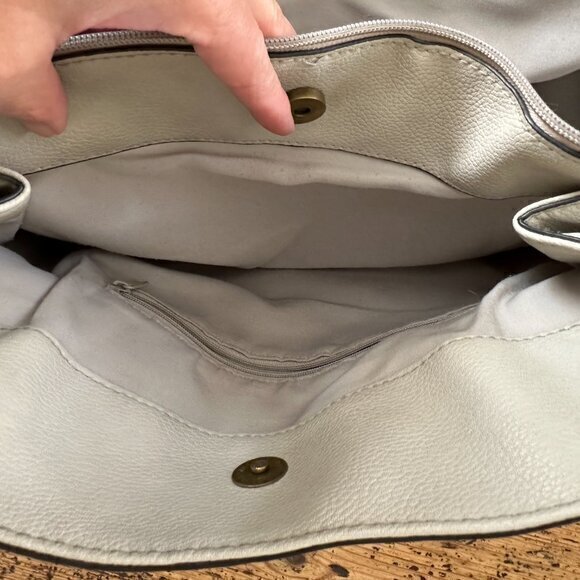 Off White Shoulder Purse, shoulder purse, womens purse, off white purse - Picture 7 of 12